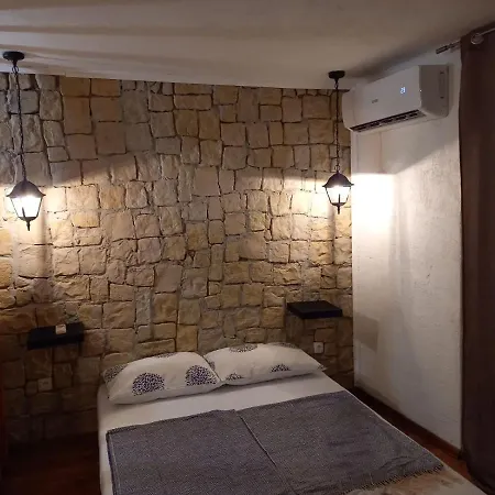 Apartment Magic Garden *
