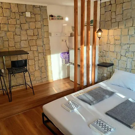 Apartment Magic Garden
